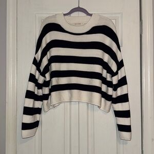 Moon & Madison Cream Knit Sweater